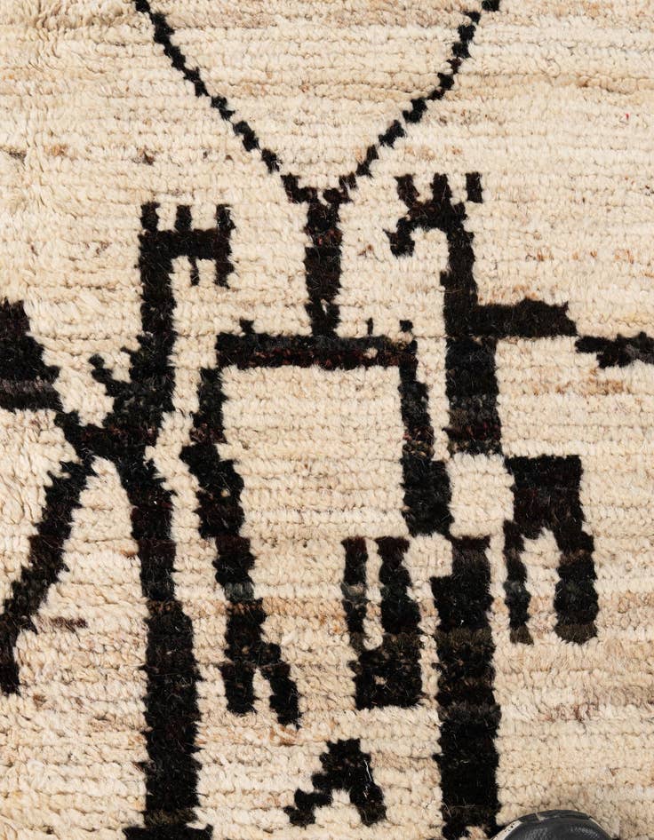 Detail image of 6' 8 x 9' 5  Hand Knotted Moroccan Wool Rug