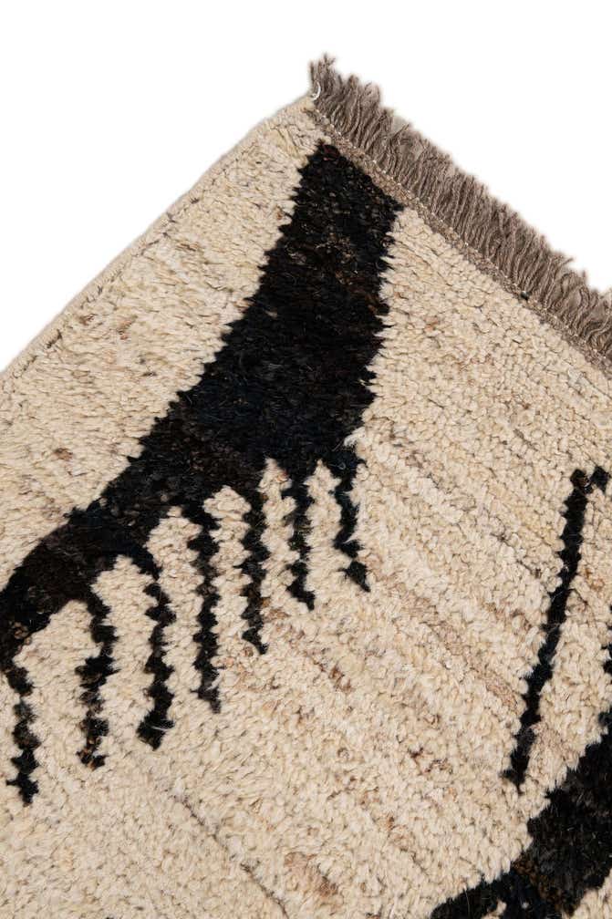 6' 8 x 9' 5 Hand Knotted Moroccan Wool Rug