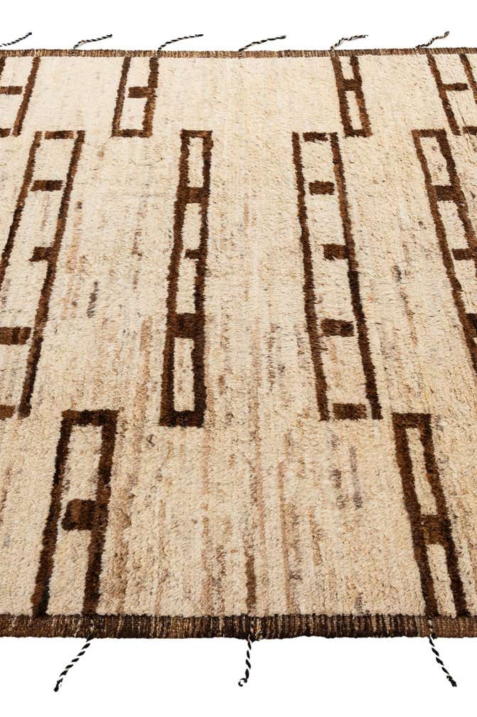 6' 9 x 9' 9 Hand Knotted Moroccan Wool Rug