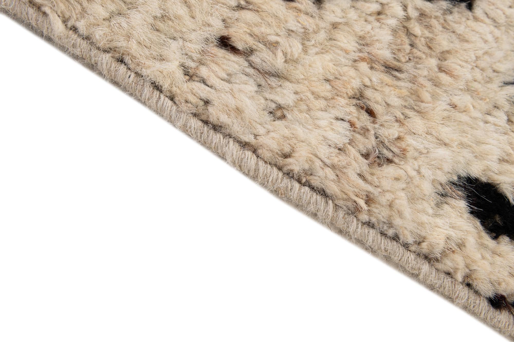 6' 9 x 9' 7 Hand Knotted Moroccan Wool Rug