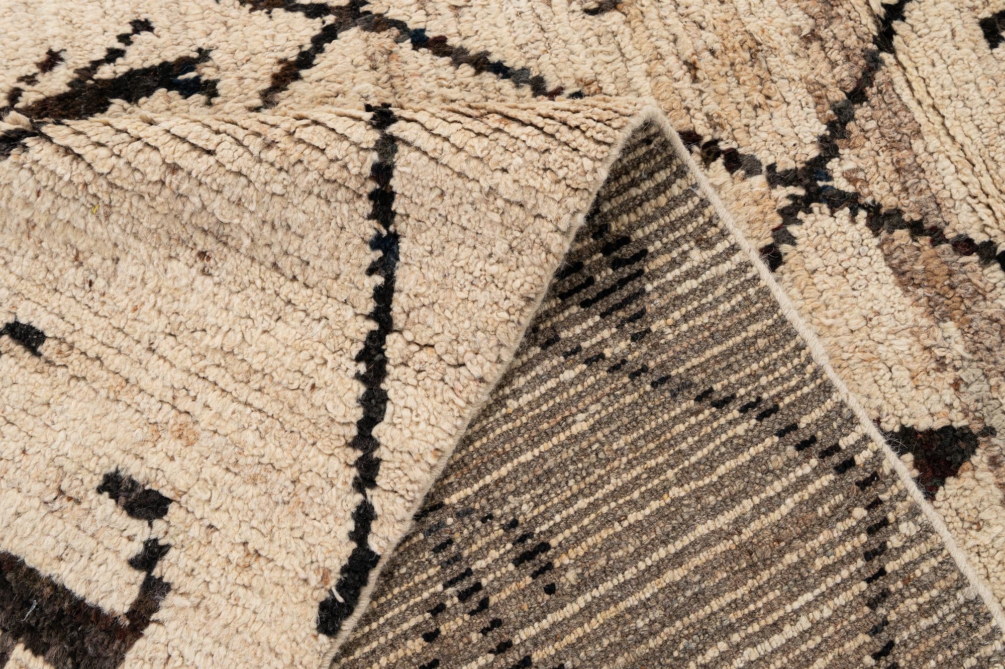 6' 9 x 9' 11 Hand Knotted Moroccan Wool Rug