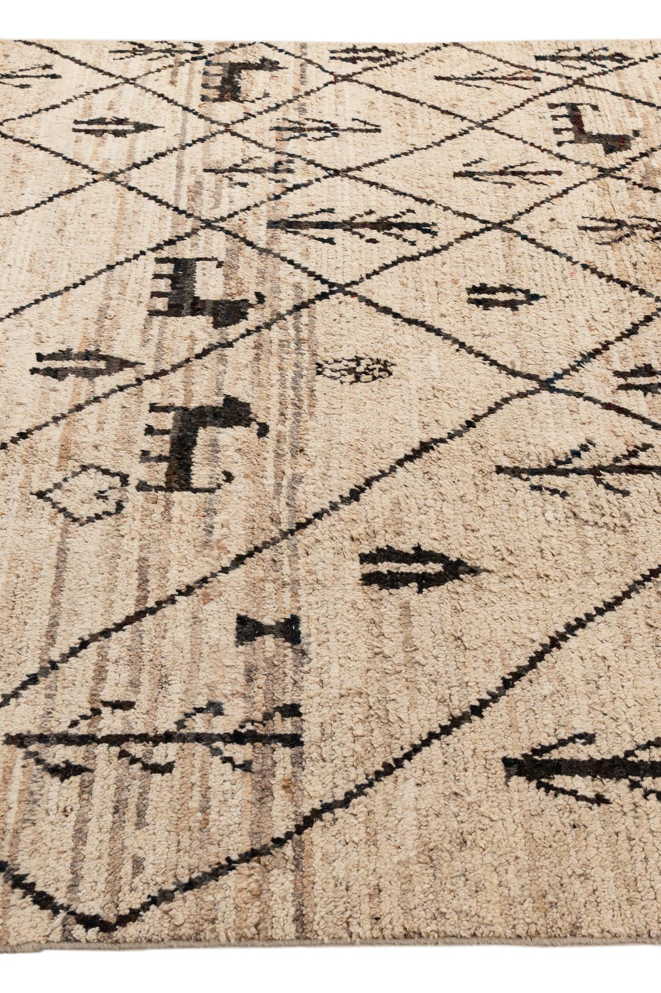6' 9 x 9' 11 Hand Knotted Moroccan Wool Rug