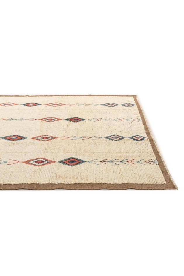 Detail image of 6' 11 x 9' 10 Hand Knotted Moroccan Wool Rug