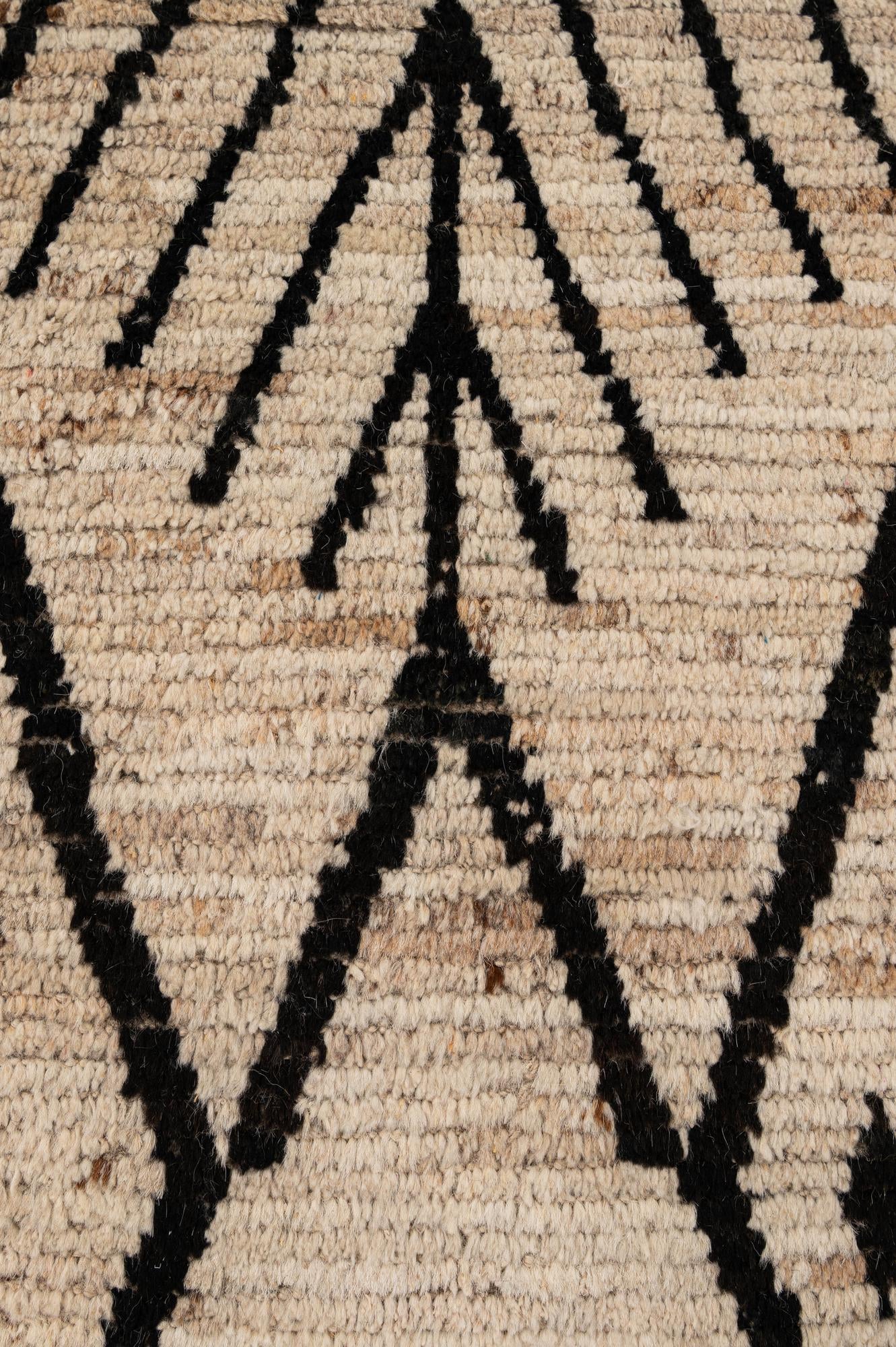 8' 3 x 9' 9 Hand Knotted Moroccan Wool Rug