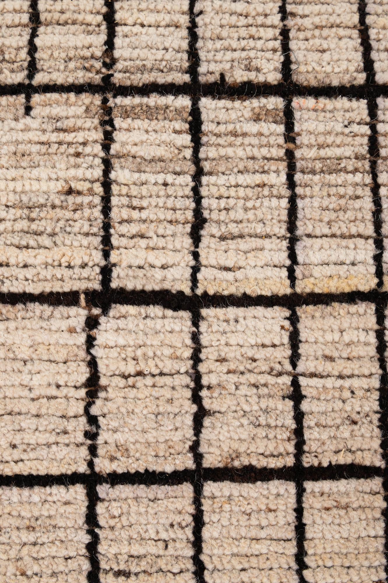 8' 2 x 9' 9 Hand Knotted Moroccan Wool Rug