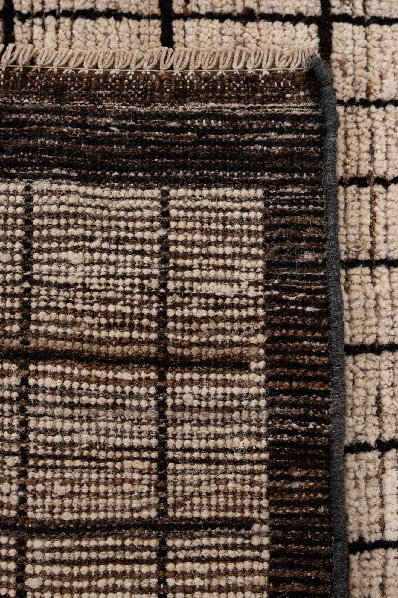 8' 2 x 9' 9 Hand Knotted Moroccan Wool Rug