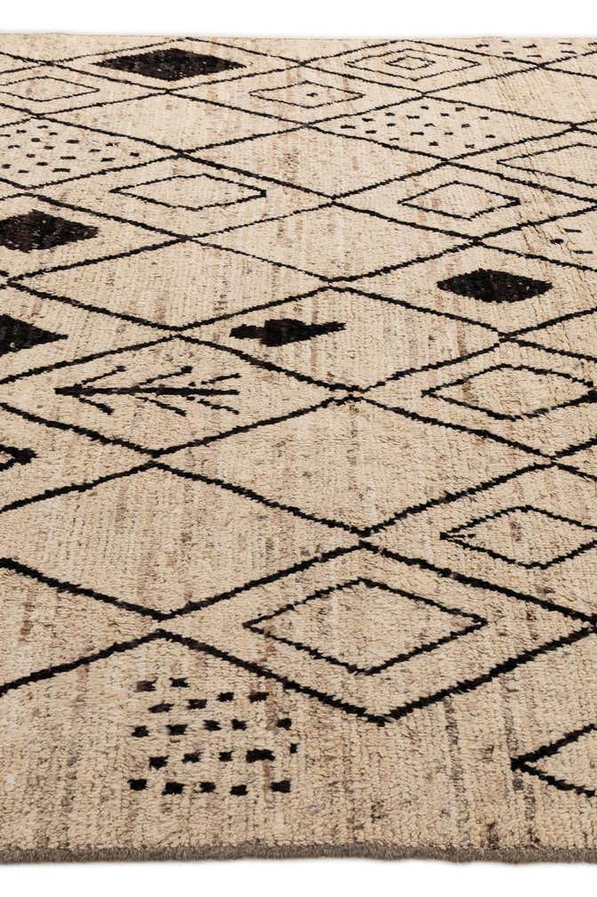 8' 2 x 9' 11 Hand Knotted Moroccan Wool Rug