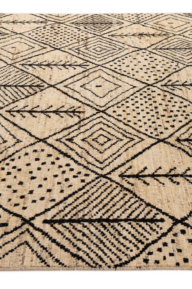 Detail image of 8' 3 x 9' 9 Hand Knotted Moroccan Wool Rug