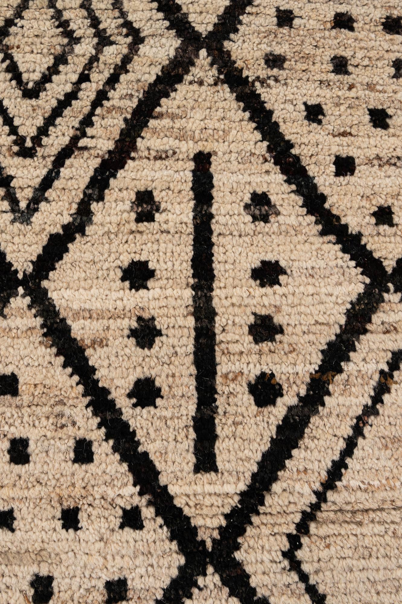 8' 6 x 9' 11 Hand Knotted Moroccan Wool Rug
