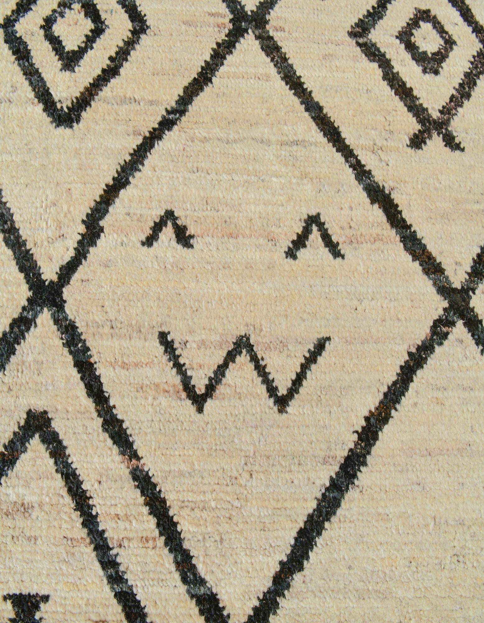 9' 4 x 11' 8 Hand Knotted Moroccan Wool Rug