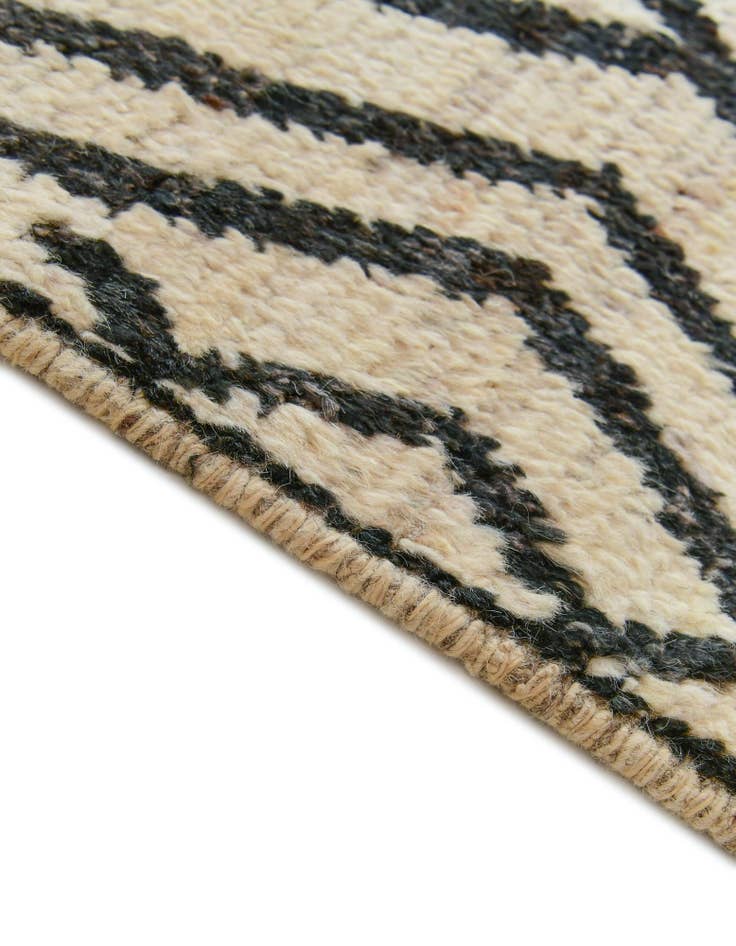 Detail image of 9' 4 x 11' 8 Hand Knotted Moroccan Wool Rug