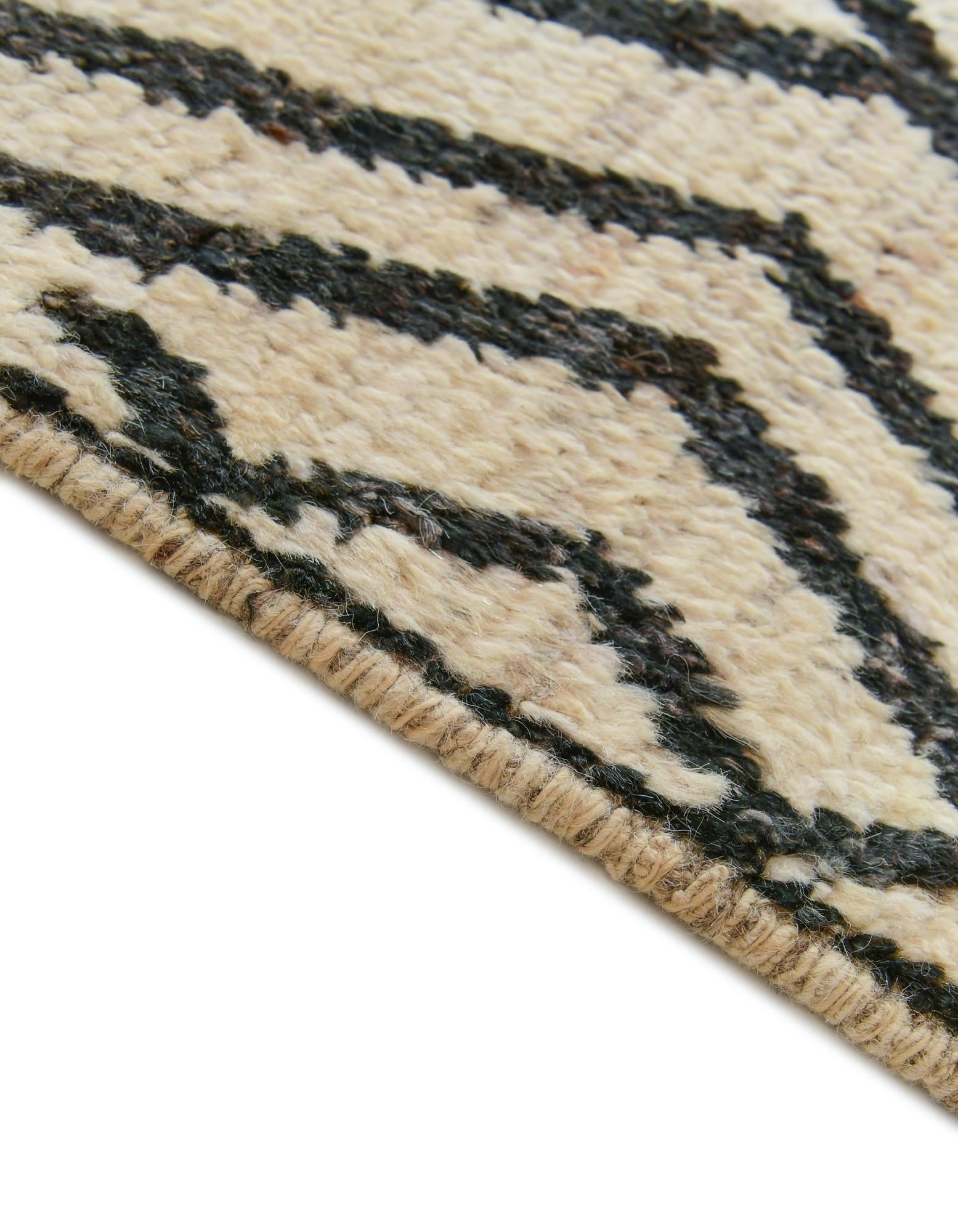 285cm x 355cm Hand Knotted Moroccan Wool Rug