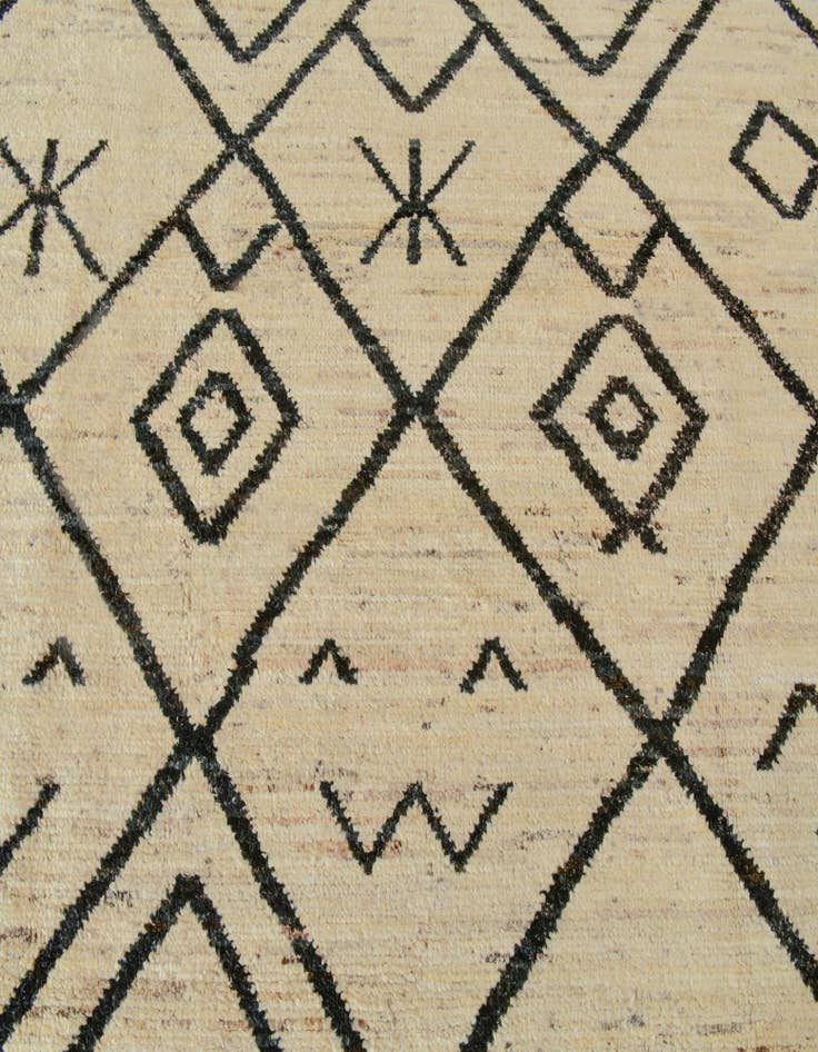 Detail image of 9' 4 x 11' 8 Hand Knotted Moroccan Wool Rug