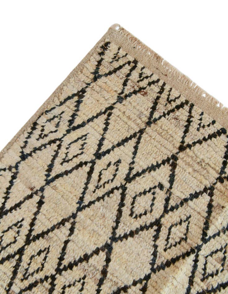 Detail image of 9' 5 x 11' 7 Hand Knotted Moroccan Wool Rug