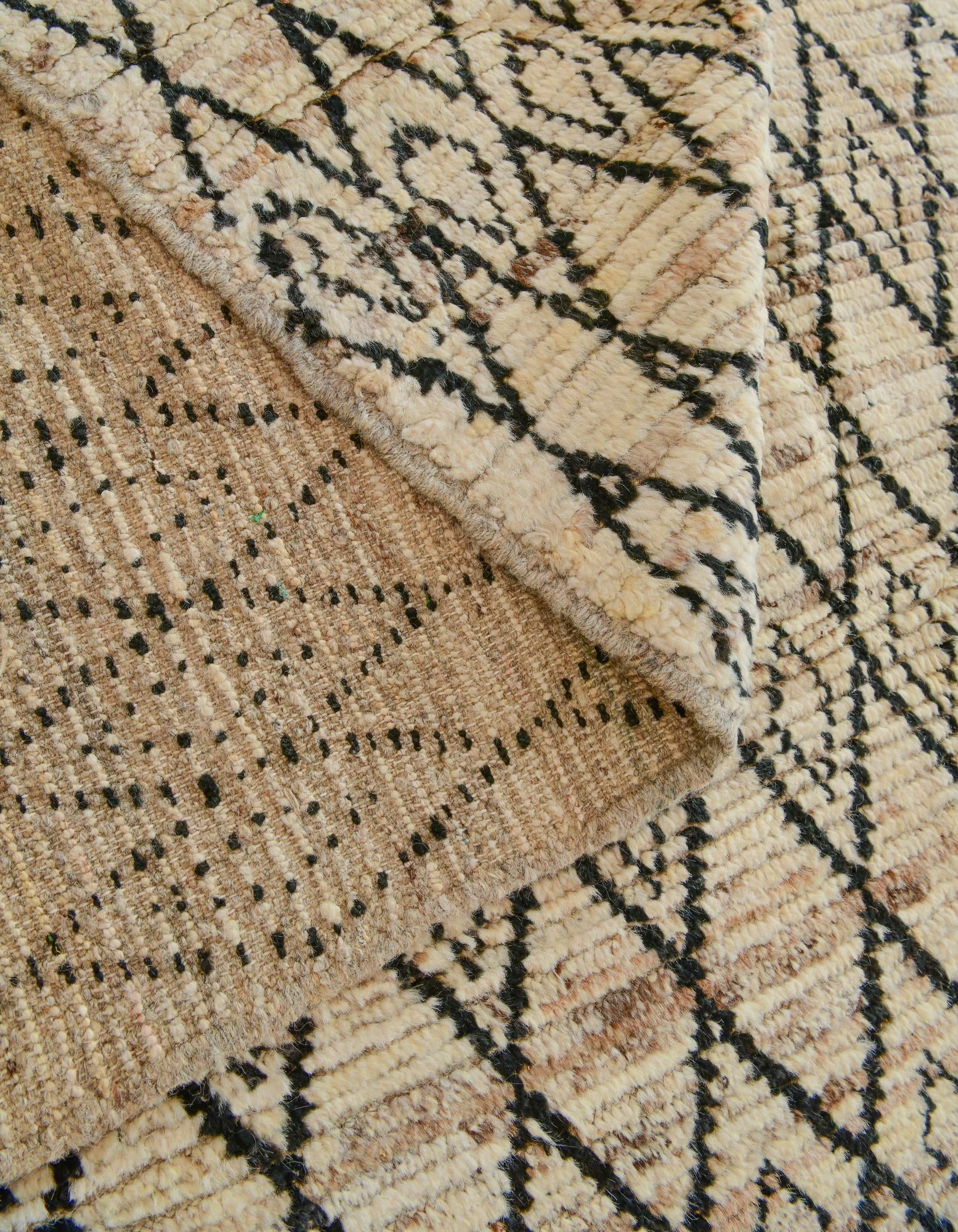 9' 5 x 11' 7 Hand Knotted Moroccan Wool Rug