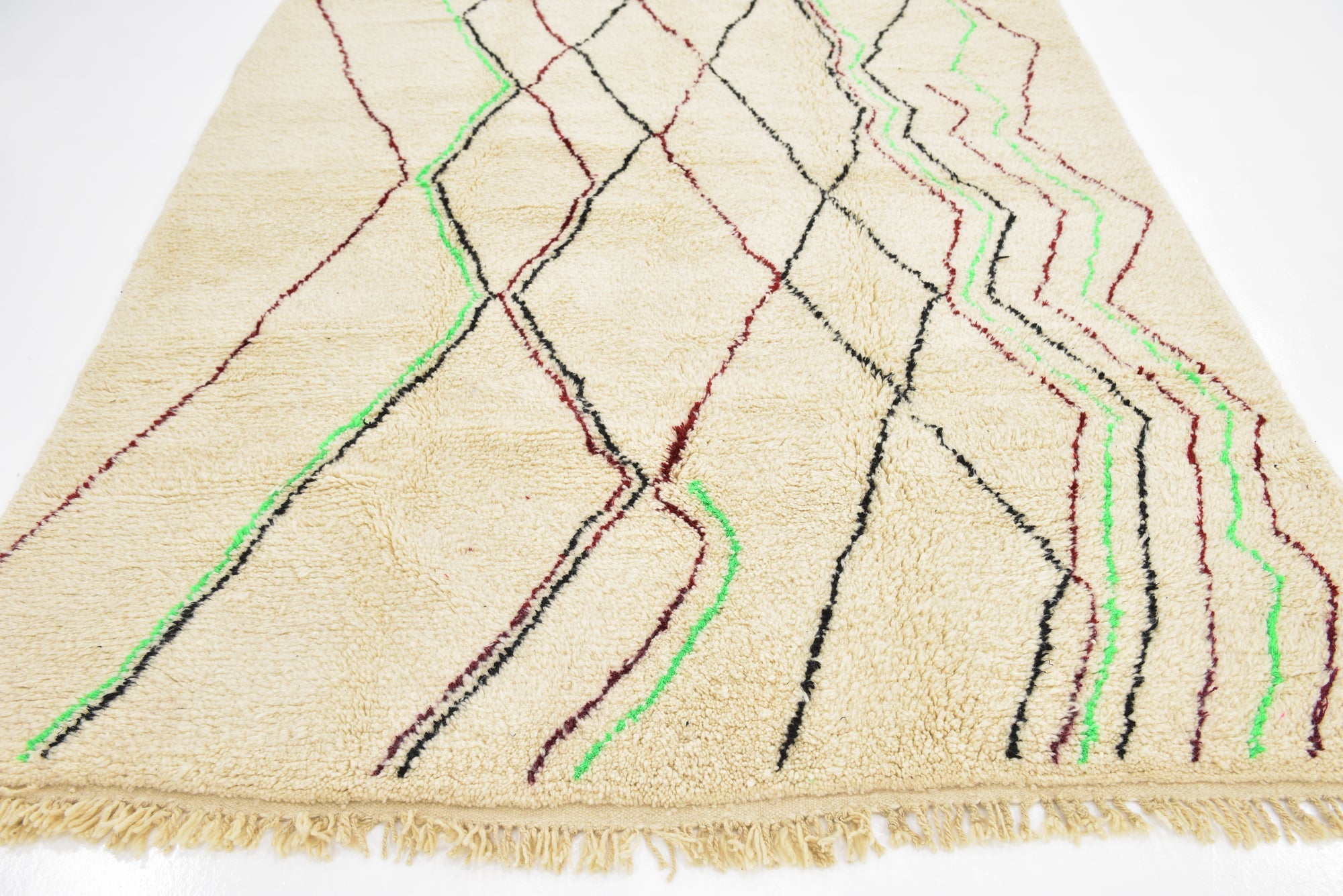 6' 7 x 10' Hand Knotted Moroccan Wool Rug