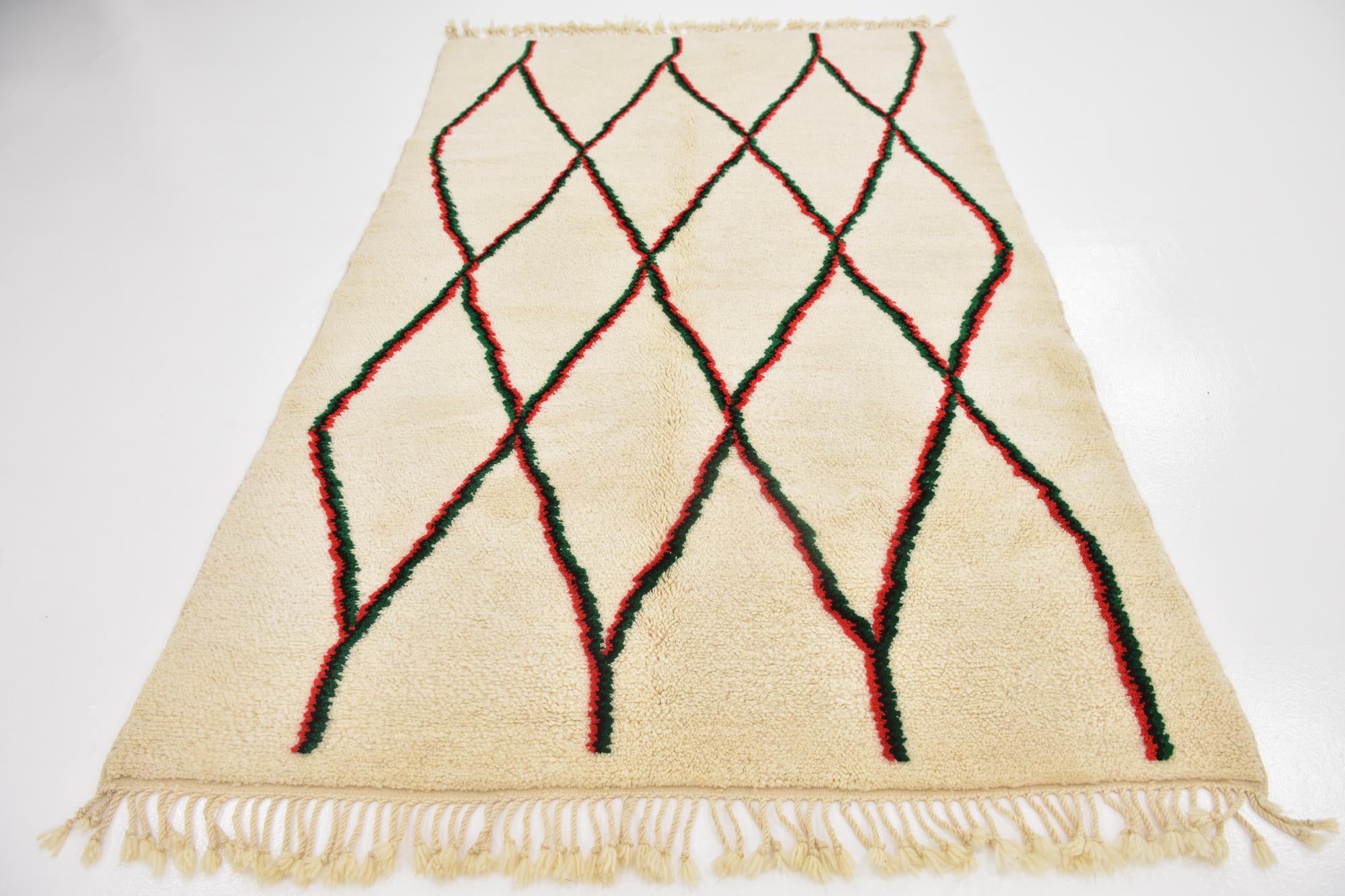 5' 2 x 8' 6 Hand Knotted Moroccan Wool Rug