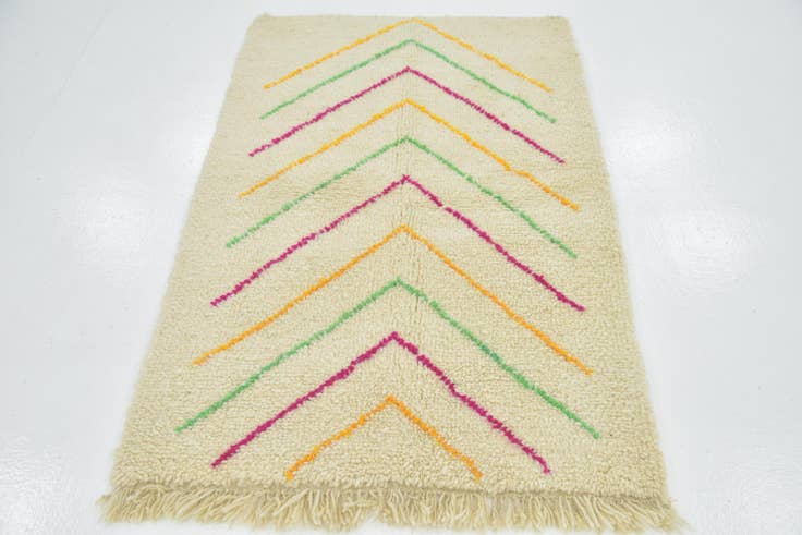 Detail image of 3' 9 x 5' 8 Hand Knotted Moroccan Wool Rug