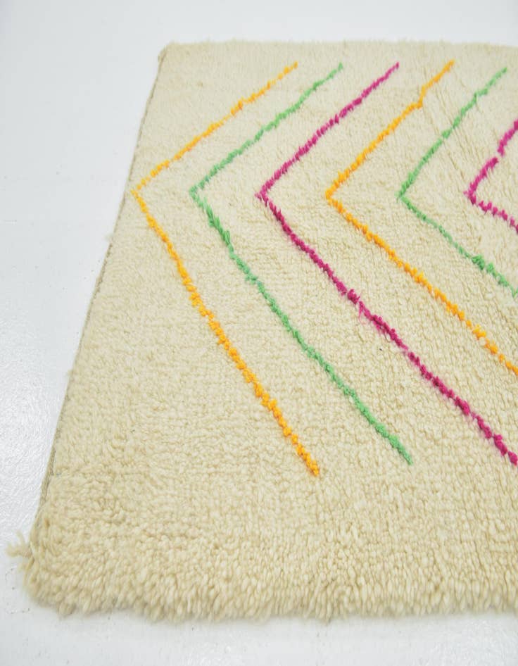 Detail image of 3' 9 x 5' 8  Hand Knotted Moroccan Wool Rug