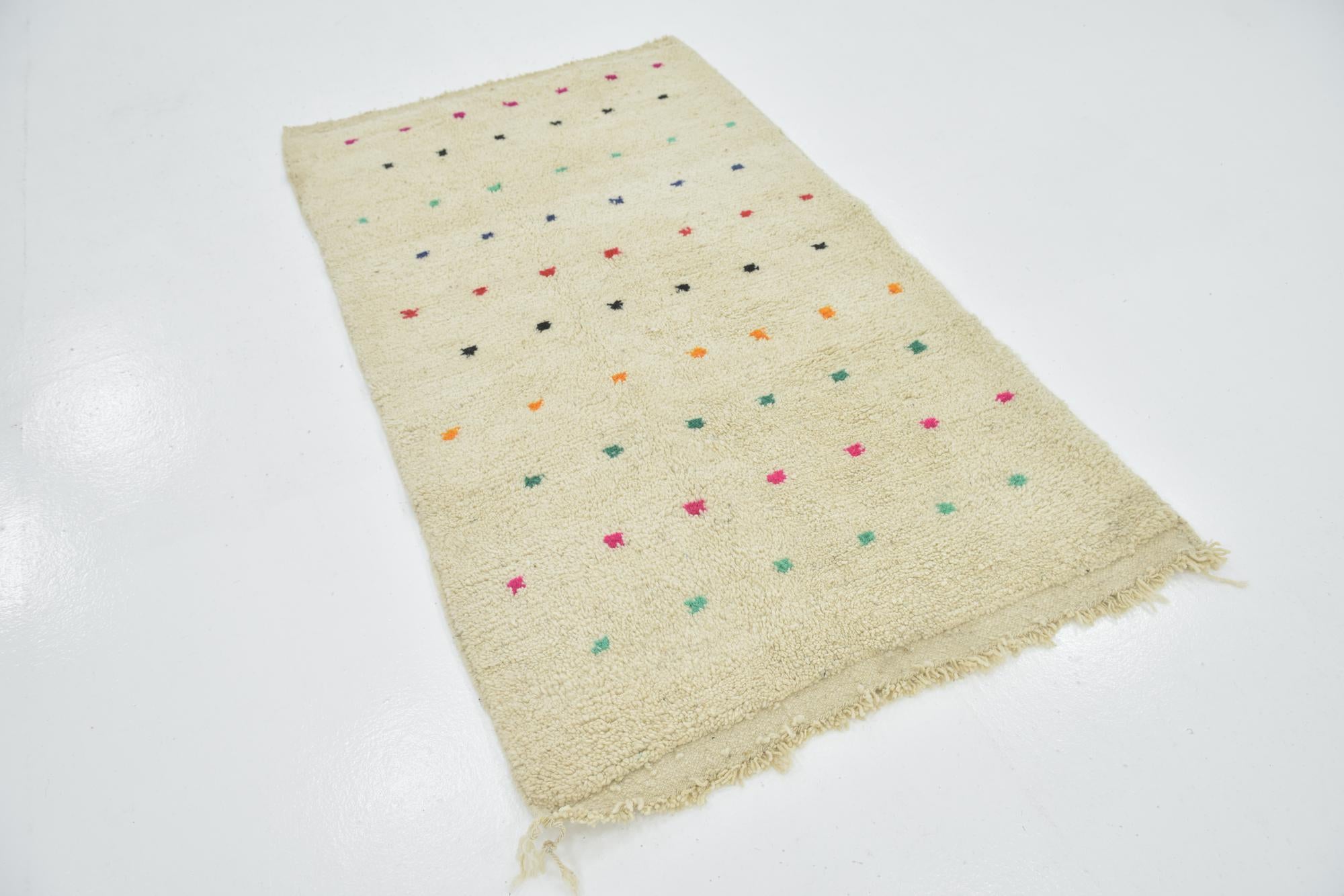 3' 8 x 6' 7 Hand Knotted Moroccan Wool Rug