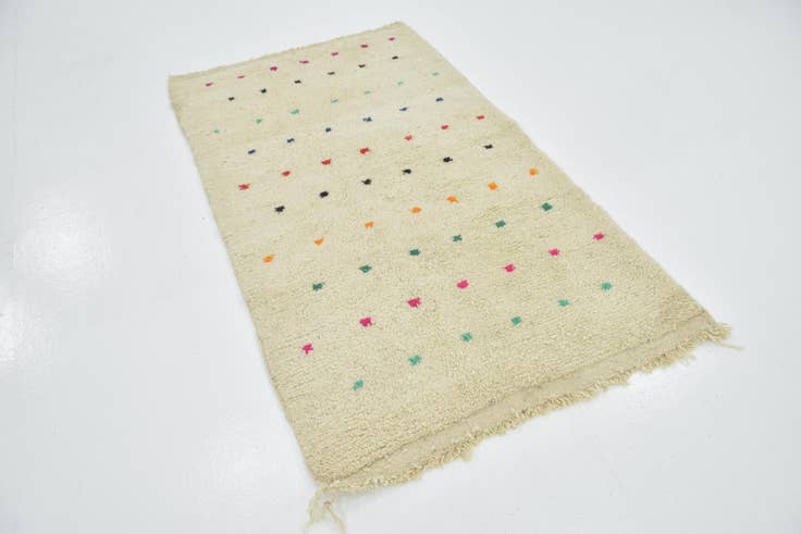 Detail image of 3' 8 x 6' 7 Hand Knotted Moroccan Wool Rug
