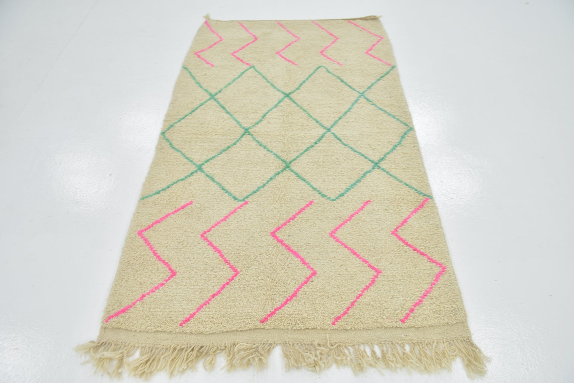 3' 10 x 6' 9 Hand Knotted Moroccan Wool Rug