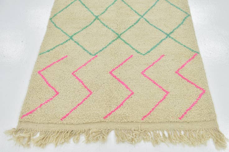 Detail image of 3' 10 x 6' 9 Hand Knotted Moroccan Wool Rug