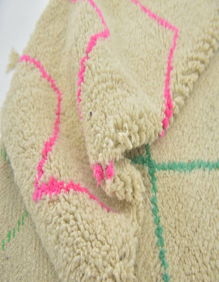 Detail image of 3' 10 x 6' 9 Hand Knotted Moroccan Wool Rug