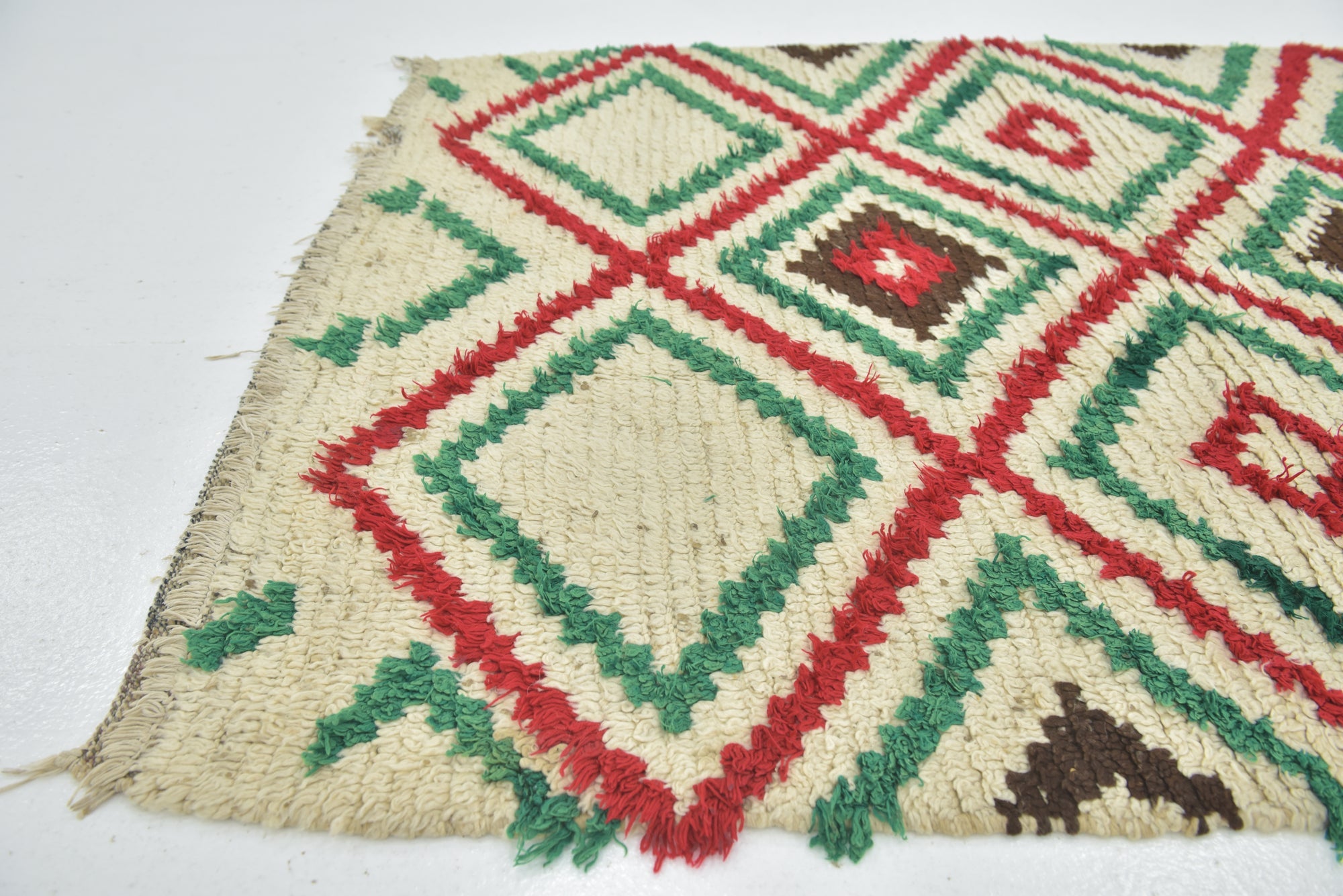 4' 4 x 5' 9 Hand Knotted Moroccan Wool Rug