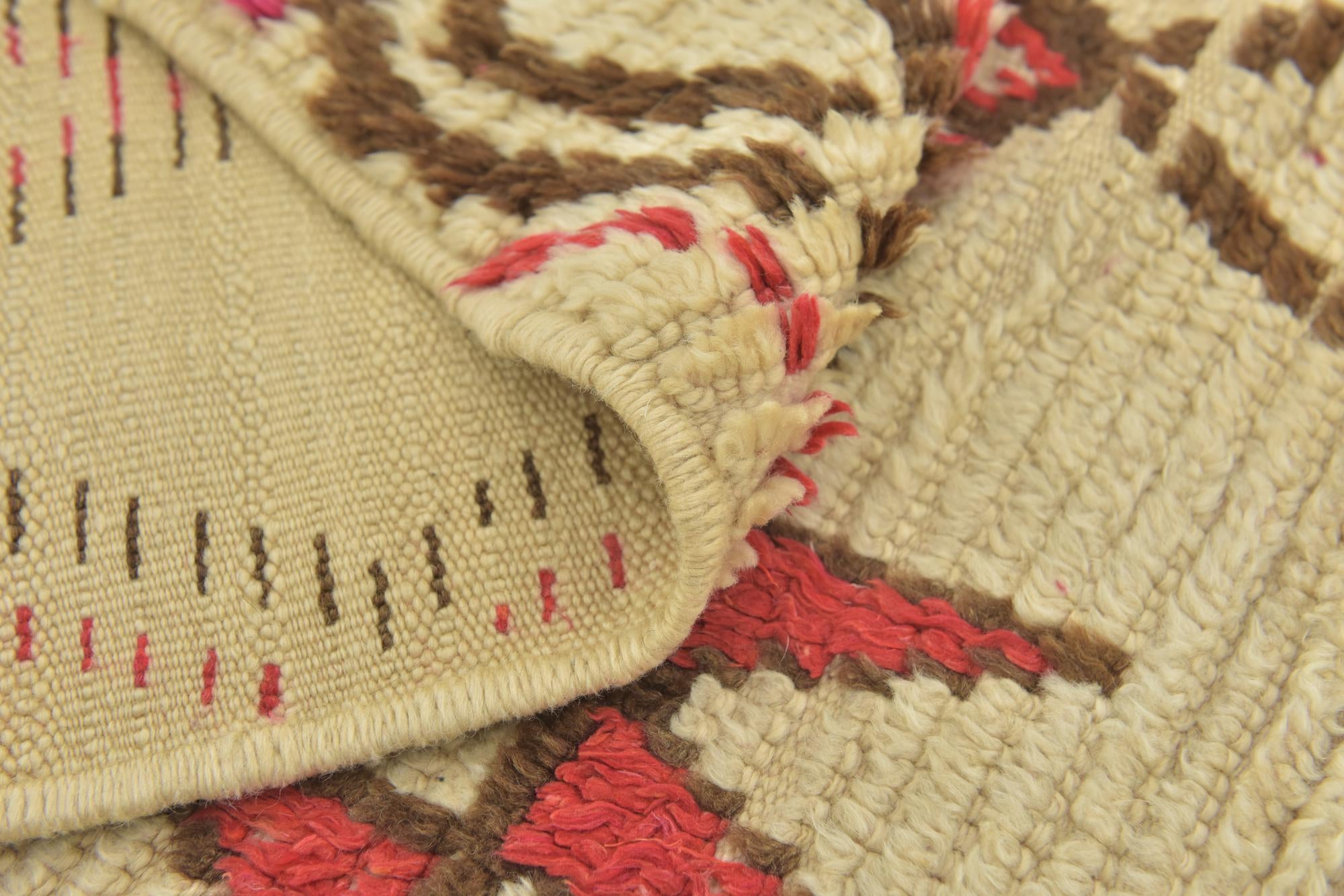 4' 5 x 6' Hand Knotted Moroccan Wool Rug