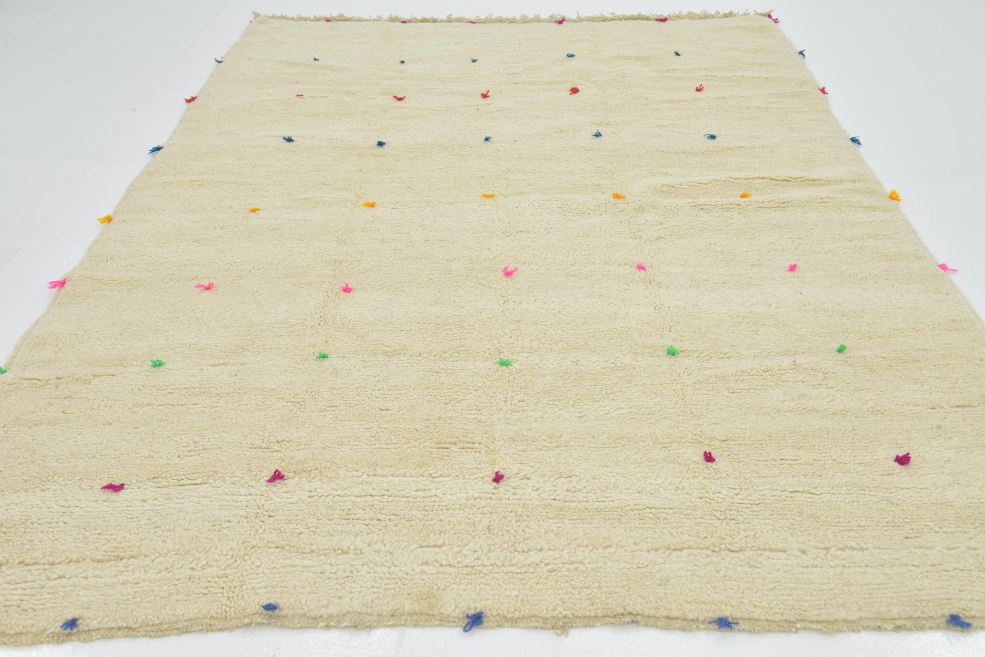6' 10 x 9' 10 Hand Knotted Moroccan Wool Rug