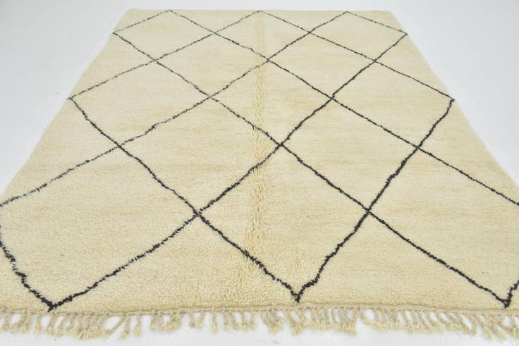 Detail image of 7' x 10' Hand Knotted Moroccan Wool Rug
