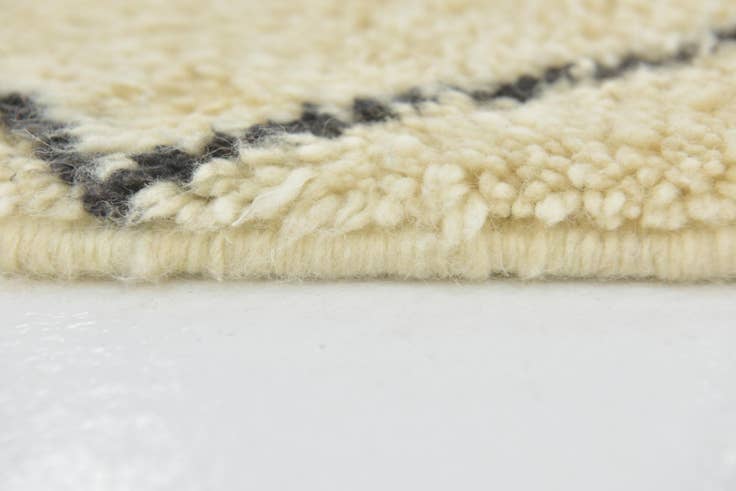 Detail image of 7' x 10' Hand Knotted Moroccan Wool Rug