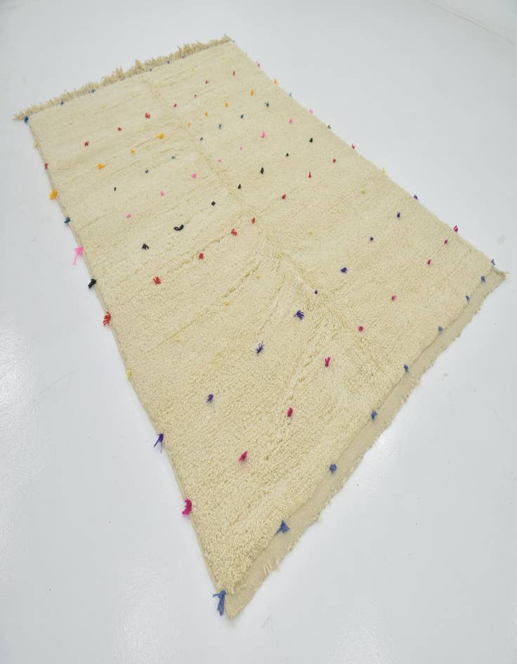 Detail image of 6' 5 x 9' 6  Hand Knotted Moroccan Wool Rug