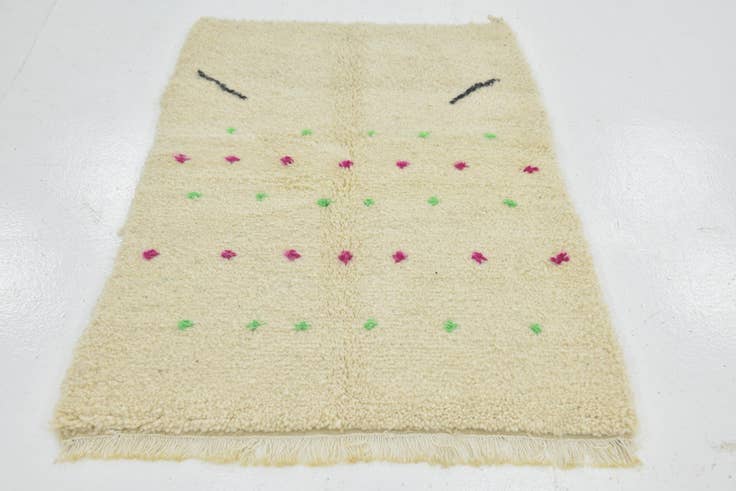 Detail image of 3' 3 x 4' 9 Hand Knotted Moroccan Wool Rug