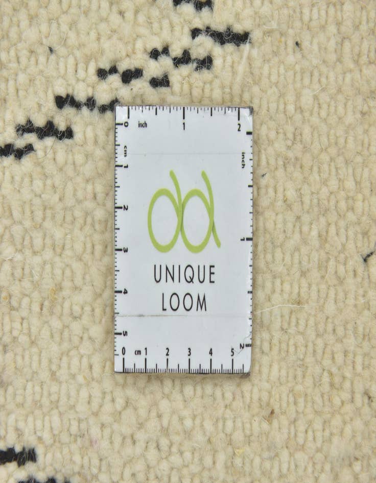 Detail image of 4' 10 x 8' 5  Hand Knotted Moroccan Wool Rug