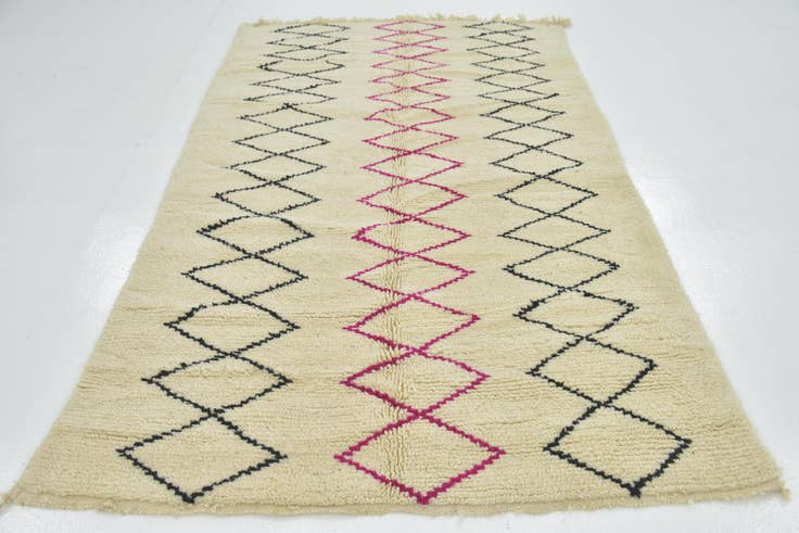 Detail image of 4' 10 x 8' 5 Hand Knotted Moroccan Wool Rug