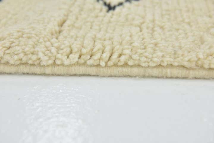 4' 10 x 8' 5 Hand Knotted Moroccan Wool Rug