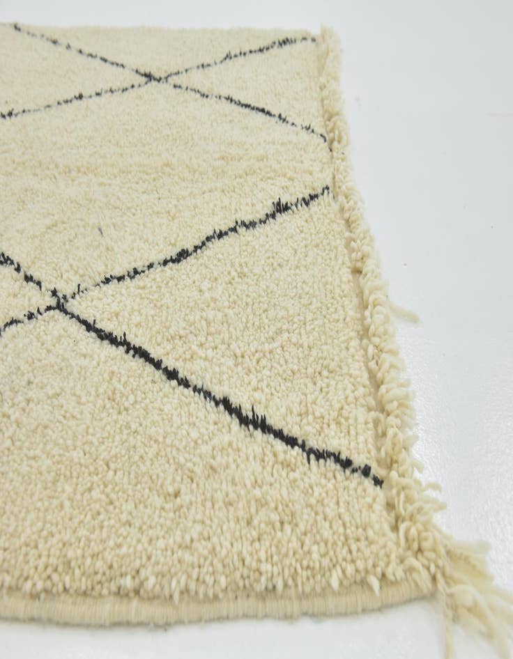 Detail image of 5' 3 x 8' Hand Knotted Moroccan Wool Rug