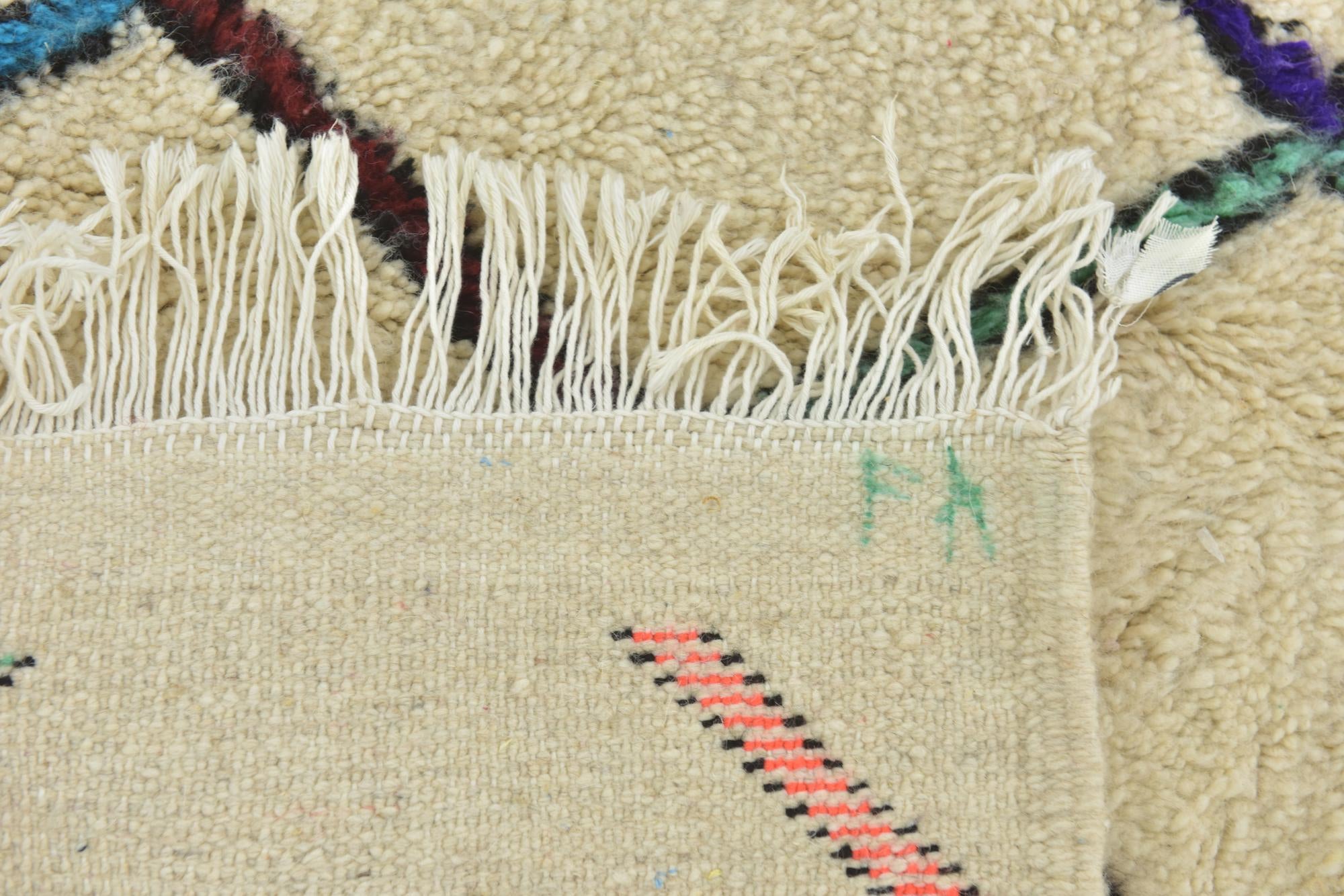 4' 10 x 6' 4 Hand Knotted Moroccan Wool Rug