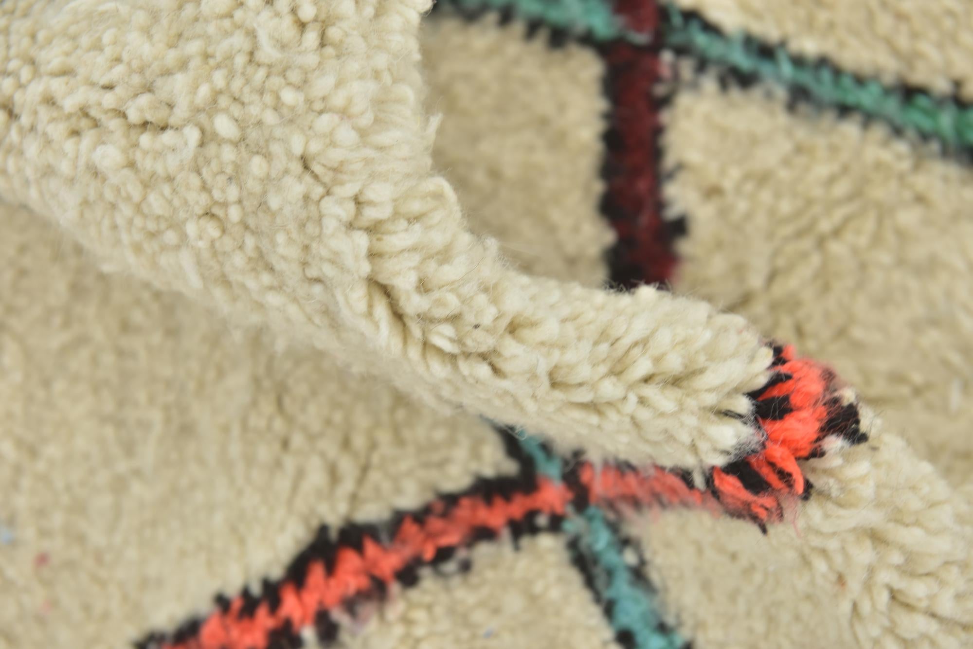 4' 10 x 6' 4 Hand Knotted Moroccan Wool Rug