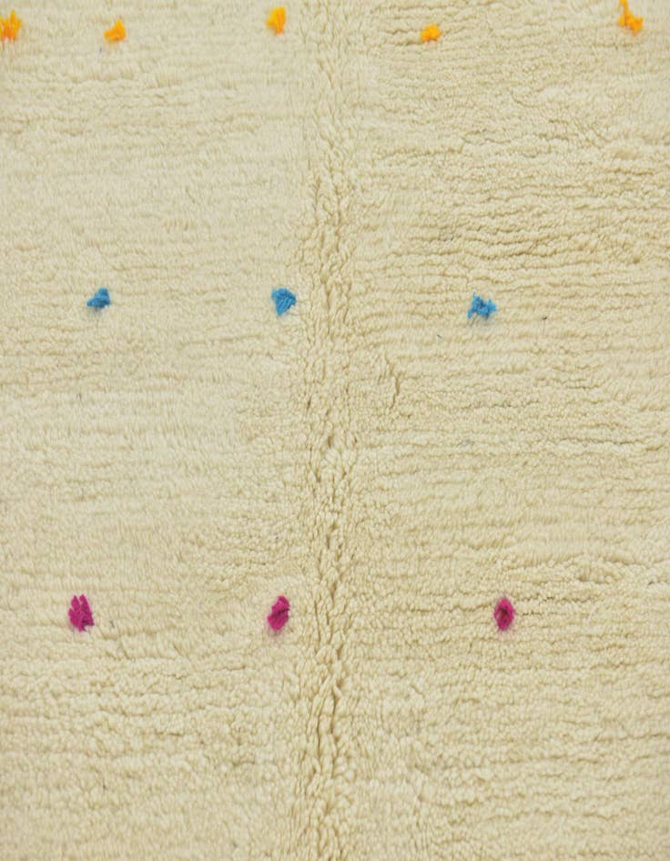 Detail image of 4' 9 x 8' 2  Hand Knotted Moroccan Wool Rug