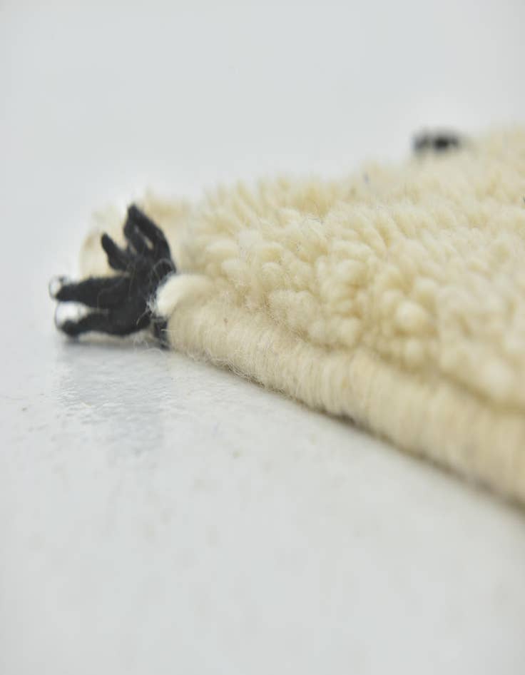 Detail image of 4' 9 x 8' 2  Hand Knotted Moroccan Wool Rug