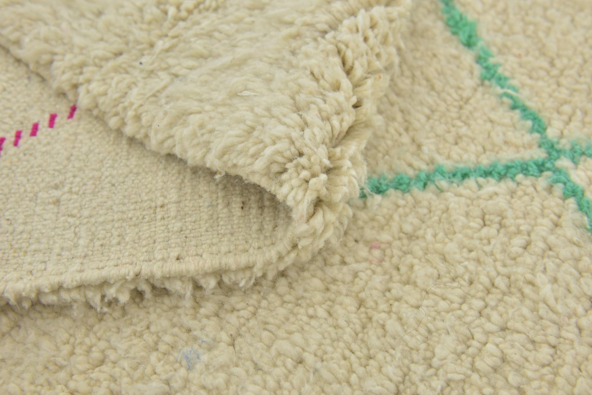 5' 2 x 8' Hand Knotted Moroccan Wool Rug