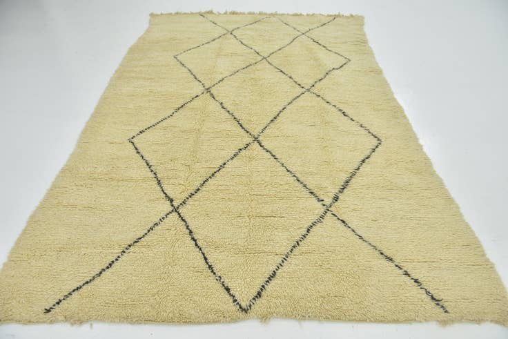 Detail image of 6' 6 x 9' 7 Hand Knotted Moroccan Wool Rug