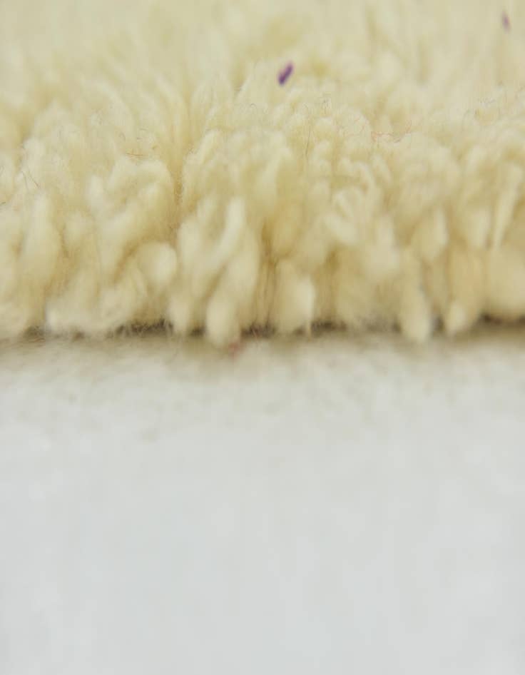 Detail image of 6' 6 x 9' 7 Hand Knotted Moroccan Wool Rug