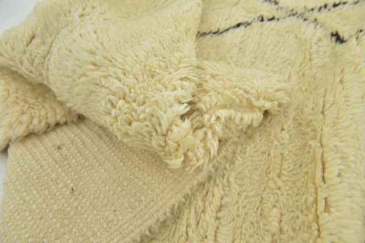 6' 6 x 9' 7 Hand Knotted Moroccan Wool Rug