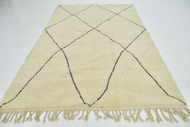 6' 8 x 10' Hand Knotted Moroccan Wool Rug