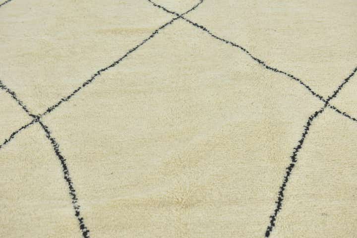 6' 8 x 10' Hand Knotted Moroccan Wool Rug