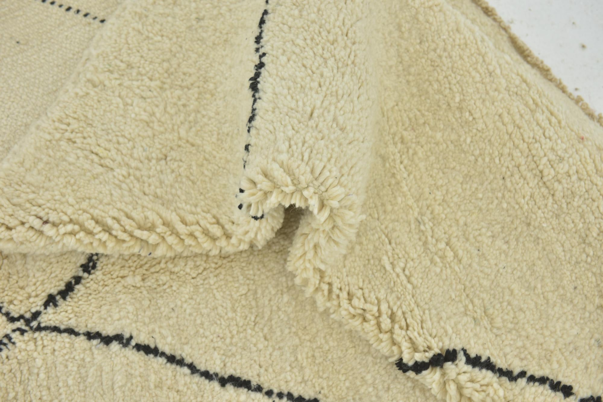 6' 7 x 9' 5 Hand Knotted Moroccan Wool Rug